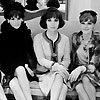 Коллекция моделей Шанель1964 года, в середине среди манекеншиц актриса Джина Лоллобриджида Chanel
