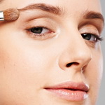 Макияж smoky eyes для голубых глаз 
