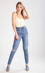 Джинсы с вышивкой Topshop