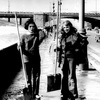 Советская мода, афганская дубленка. Студенты на субботнике, Москва, 1976 год Советская мода, афганская дубленка. Студенты на субботнике, Москва, 1976 год