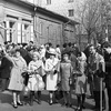 Мода СССР. Советские сапоги-чулки (слева), импортные сапоги-чулки (справа), 1974 год Мода СССР. Советские сапоги-чулки (слева), импортные сапоги-чулки (справа), 1974 год