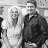 Мода СССР. Мини и туфли на платформе, актриса Наталья Кустинская, 1970-е. Мода СССР. Мини и туфли на платформе, актриса Наталья Кустинская, 1970-е.