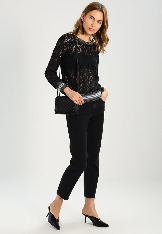 lace_clothing_3