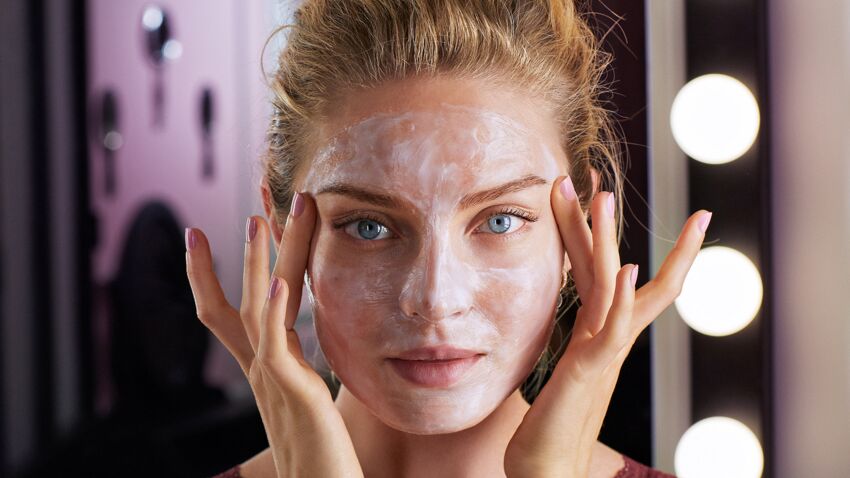 prendre-soin-de-son-visage.jpeg