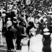 Зрители австралийской регаты The Henley-on-Yarra regatta, Мельбурн, 1930-е Зрители австралийской регаты The Henley-on-Yarra regatta, Мельбурн, 1930-е