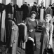 Выставка модной одежды в Общесоюзном Доме моделей на Кузнецком Мосту, 1952 г Выставка модной одежды в Общесоюзном Доме моделей на Кузнецком Мосту, 1952 г