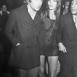 Французский актер, режиссер и музыкант Серж Гинзбур в бушлате, 1960-е Французский актер, режиссер и музыкант Серж Гинзбур в бушлате, 1960-е