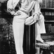 Танкетка. Актриса Лорен Бэколл, 1940-е