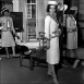 Шанель и Роми Шнайдер примерка костюма Chanel, 1960-е годы