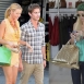 Пэрис Хилтон и Блейк Лайвли с сумкой Alma BB Louis Vuitton