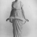 Актриса Ина Клер в платье Поля Пуаре, 1910-е годы Актриса Ина Клер в платье Поля Пуаре, 1910-е годы